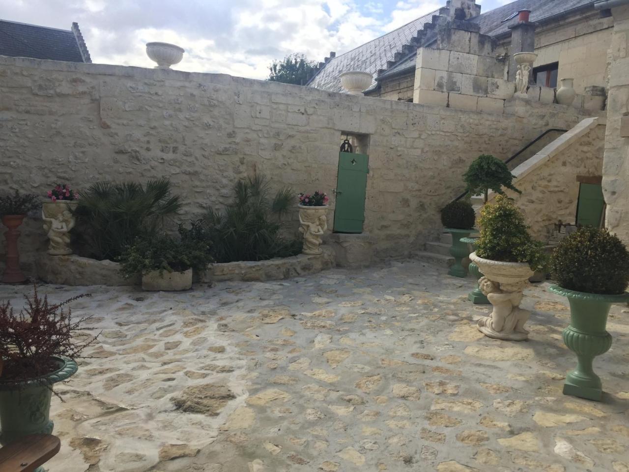 La Cave Voutée Sauna&Hammam Courmelles Exterior foto